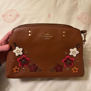Coach Mini Lillie Carryall with Daisy Applique